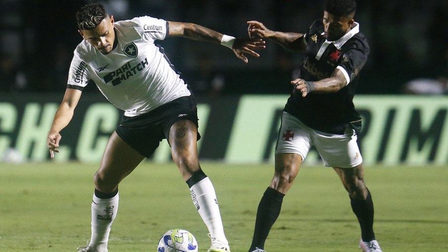 Vasco vence o Botafogo no Brasileirão
