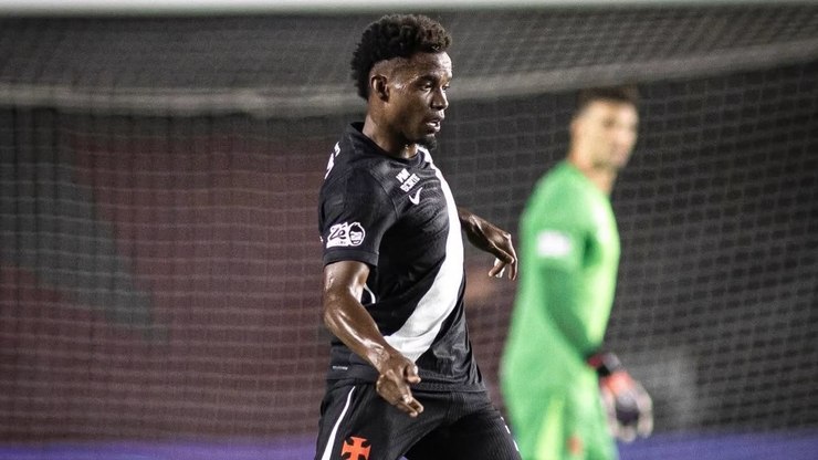 Com gol no apagar das luzes, Vasco despacha Independiente Medellín