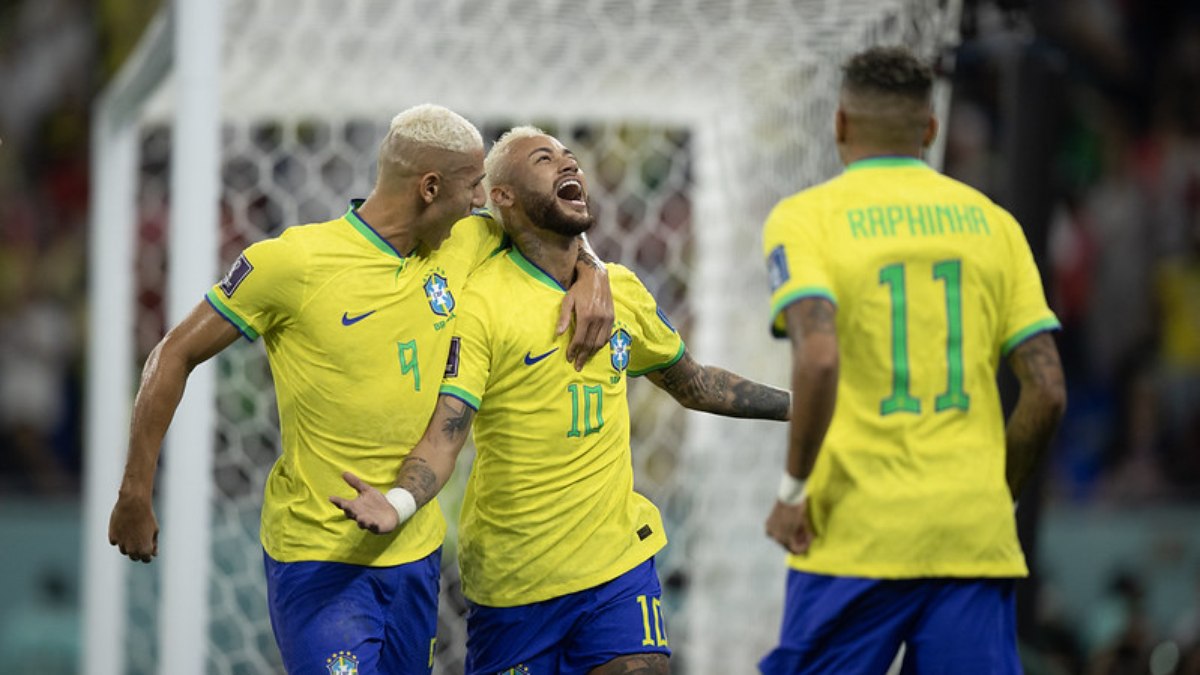 Brasil atropela a Coreia do Sul na Copa do Mundo