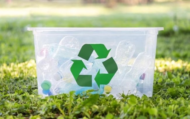 Reciclagem permite a economia de energia e recursos naturais Reciclagem permite a economia de energia e recursos naturais