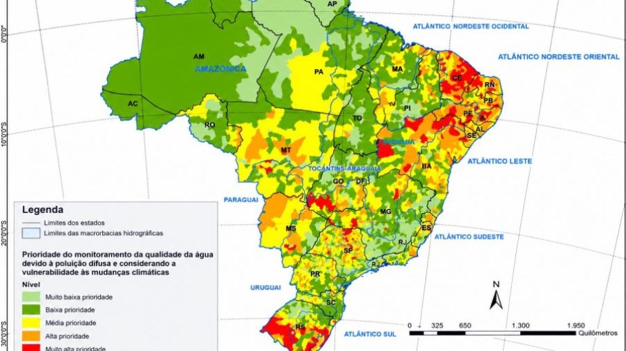 Vulnerabilidade às mudanças climáticas, considerando o balanço hídrico quantitativo e a erodibilidade do solo à erosão hídrica por município.