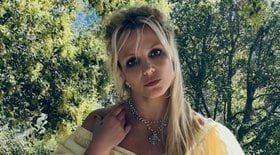 Britney Spears mostra pé quebrado após acidente em hotel