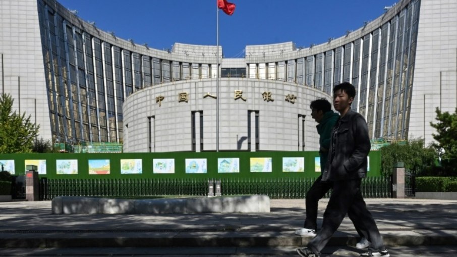 Foto do Banco Popular da China, em Pequim, em 19 de outubro de 2024