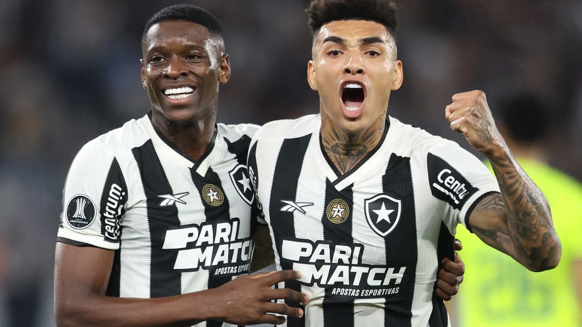 Botafogo enfrenta o Corinthians neste sábado