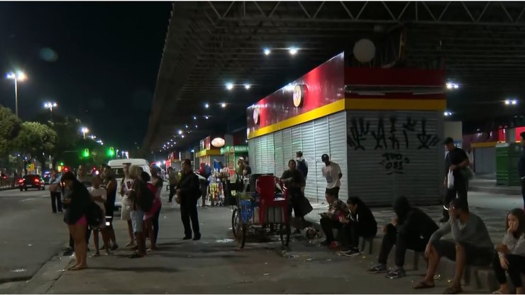 Greve de ônibus no Rio começa com apenas 50% da frota nas ruas