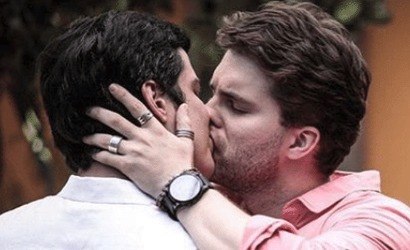 Relembre os beijos LGBT mais icônicos das novelas brasileiras