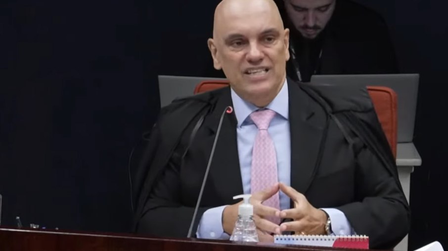 Alexandre de Moraes concedeu liberdade provisória a réu do 8 de janeiro Alexandre de Moraes concedeu liberdade provisória a réu do 8 de janeiro