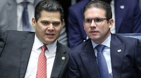  O curioso apoio de patriotas brasileiros ao ataque dos EUA