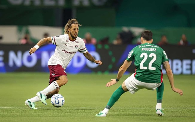 Marcão, técnico do Fluminense, analisou a eliminação na Libertadores