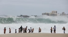 Municípios de SC cancelam aulas hoje (07) após alerta de ciclone