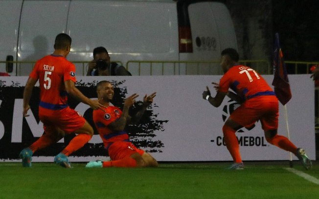Puerto Cabello venceu na ida e joga pelo empate para avançar de fase na Libertadores 