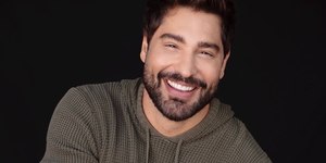 Victor Pecoraro critica novelas verticais: "Eu acho péssimo"