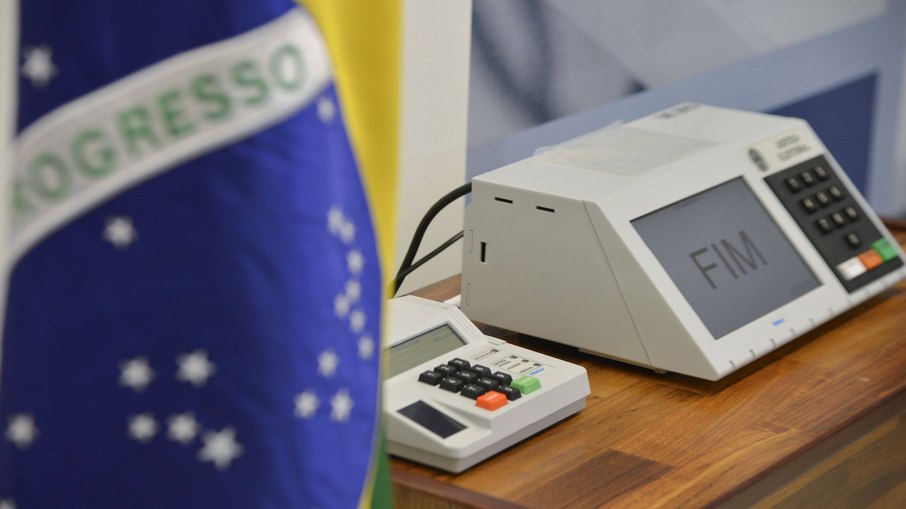 Urna eletrônica - eleições Urna eletrônica - eleições