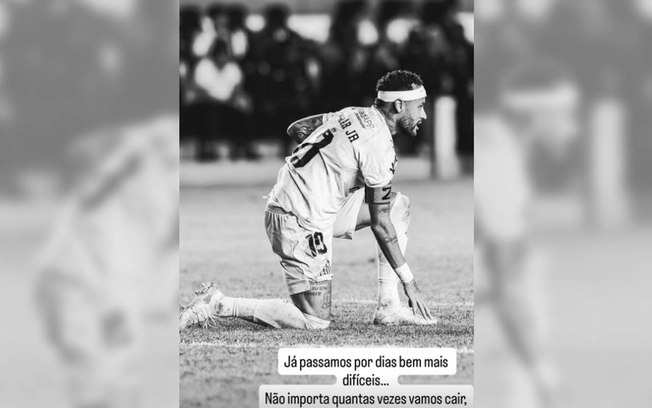 Craque lamentou a derrota dura do Santos na Sul-Americana Craque lamentou a derrota dura do Santos na Sul-Americana