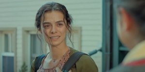 Yudi rebate críticas após tentar vender bolsa usada por R$ 28 mil