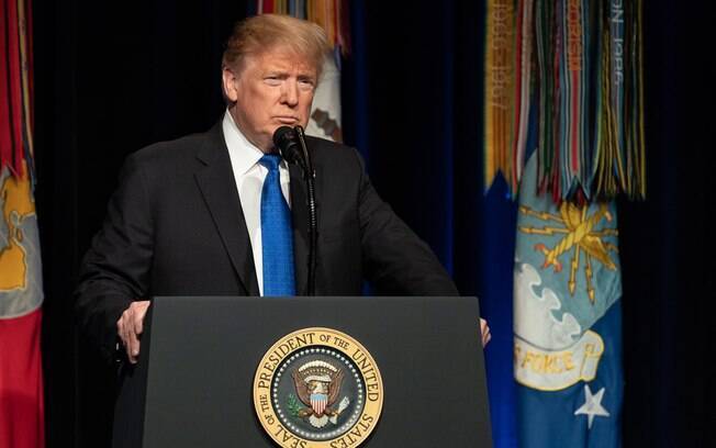 Donald Trump prometeu retirar EUA de tratado internacional sobre comércio de armas