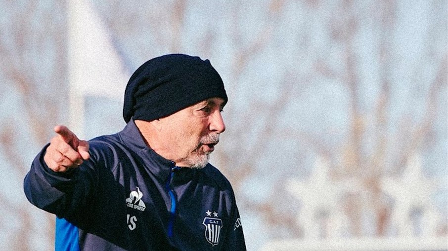 Sampaoli busca primeiros pontos no Campeonato Argentino