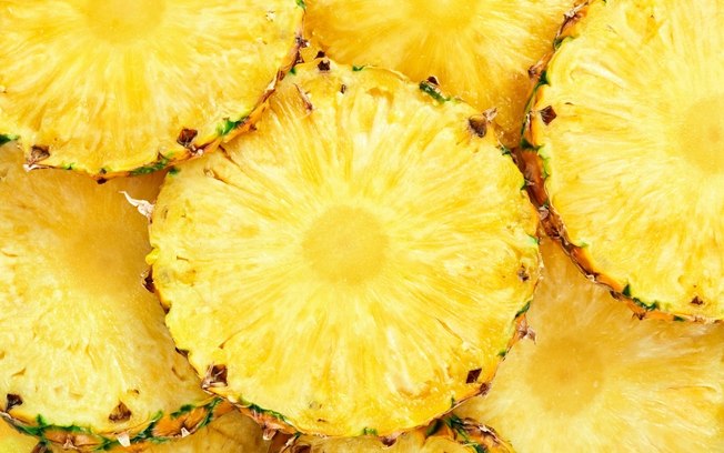 Conheça os principais benefícios do abacaxi para homem