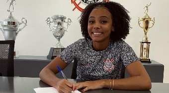 Clubes%20recorrem%20%C3%A0%20IA%20%20para%20buscar%20jogadoras