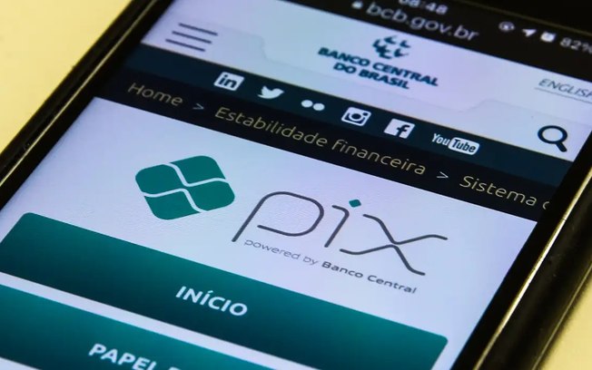Homem faz PIX errado e quem recebeu o dinheiro se nega a devolver