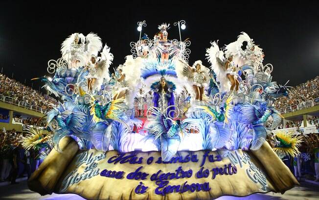 A Beija-Flor foi um dos grandes destaques da segunda noite do Carnaval do Rop