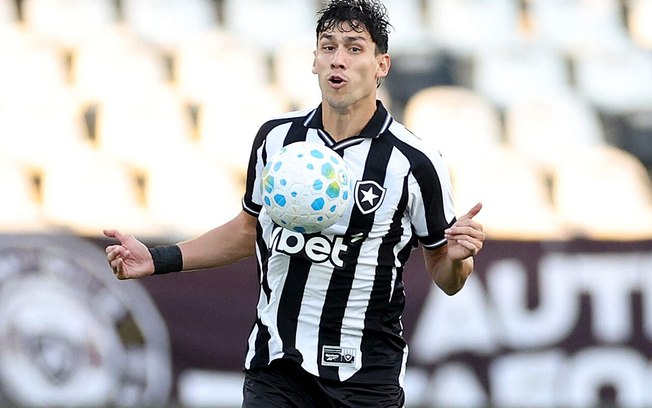 Ferraresi chegou por empréstimo, e o Botafogo o adquiriu junto ao São Paulo Ferraresi chegou por empréstimo, e o Botafogo o adquiriu junto ao São Paulo