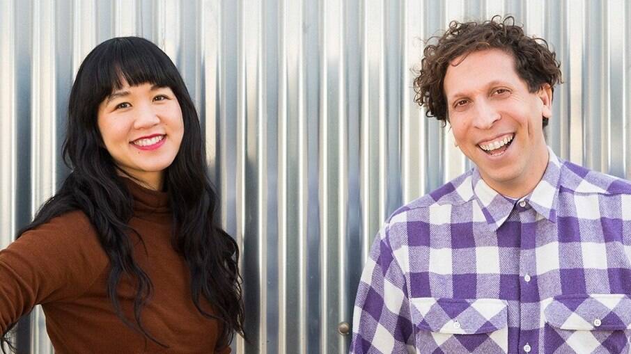 Brian Lobel e Joon-Lynn Goh, fundadores do Sex With Cancer