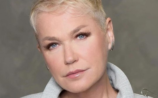 Xuxa é internada às pressas e passa por cirurgia