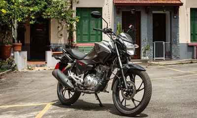 Motos e híbridos impulsionam alta de 7%