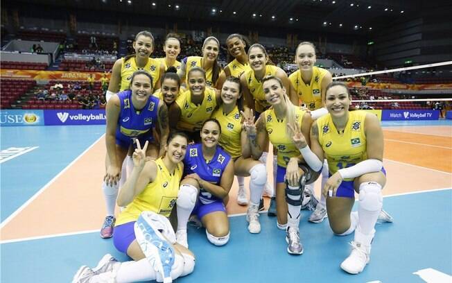 Seleção feminina do Brasil vence na estreia do Campeonato Mundial de Vôlei