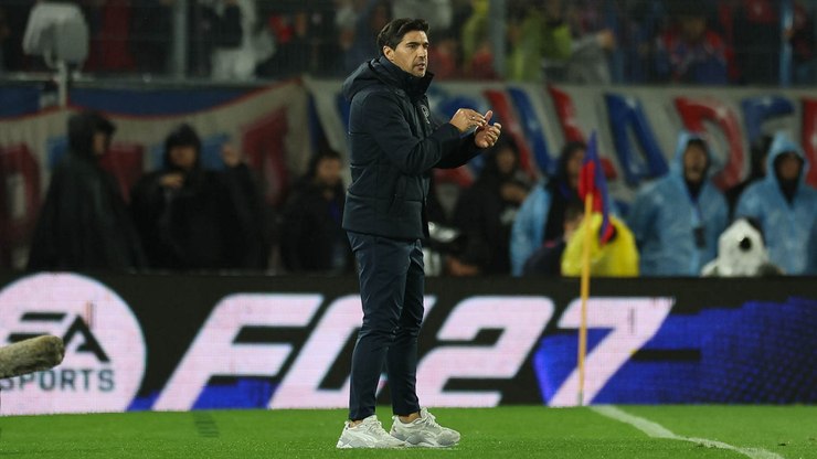 Abel Ferreira rebate críticas e desabafa: "Futebol está doente"
