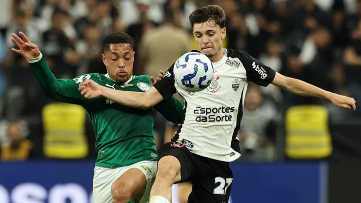 Com gol contra, Corinthians busca empate diante do Palmeiras