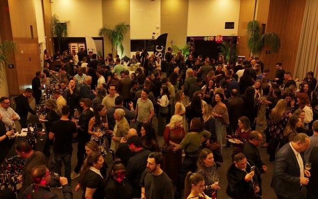 Square Wine Experience reúne cerca de 400 pessoas Square Wine Experience reúne cerca de 400 pessoas