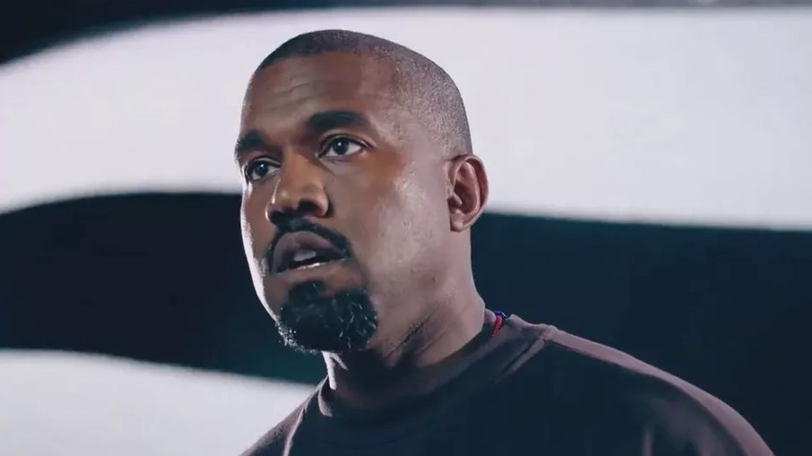 Kanye West pagou pelo silêncio dos seus funcionários para que não revelassem suas falas antissemitas