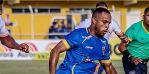 "Susto maior já passou", diz jogador do Sampaio que convulsionou