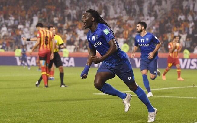 Gomis fez um golaço e classificou o Al Hilal