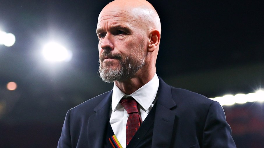 Ten Hag teve passagem polêmica pelo United