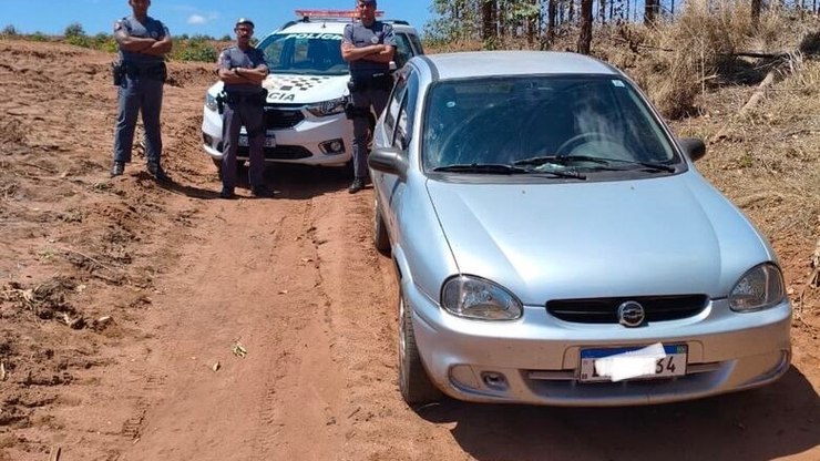 Polícia Militar age rápido e recupera veículo roubado em Brotas