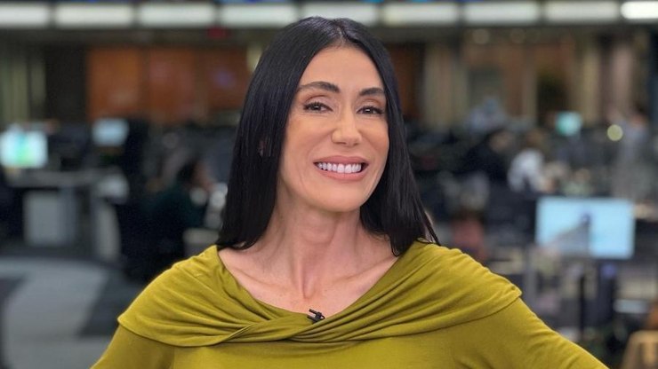 Ex-apresentadora da Globo, Michelle Barros entra em A Fazenda
