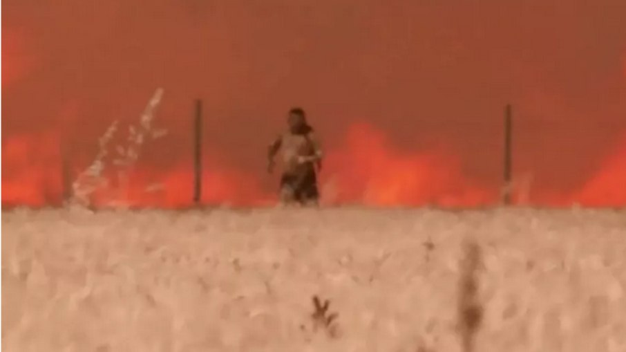 Homem é engolido pelo fogo em incêndio na Espanha