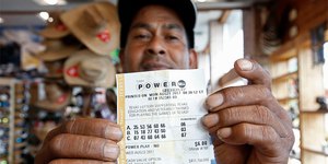 Powerball sorteia mais de R$ 3 bilhões amanhã; como concorrer?