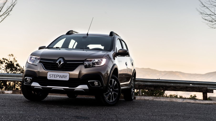 Renault Stepway continua em linha, sendo o último representante da linha Sandero