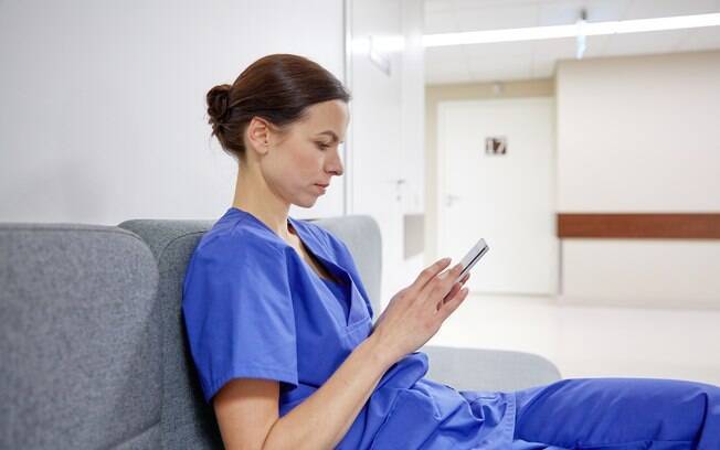 Enfermeiros agora terão código de conduta para serem adotados nas redes sociais