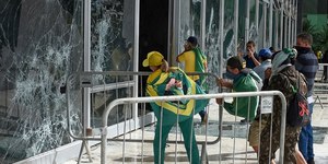 Congresso vota veto de Lula e pode reduzir penas do 8 de janeiro