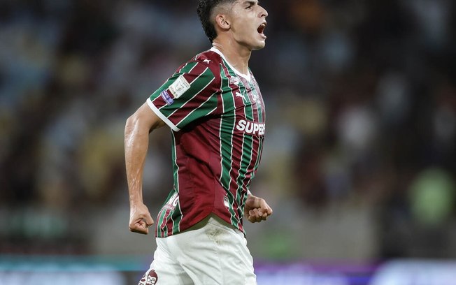 Ganso voltou a ser titular no Fluminense