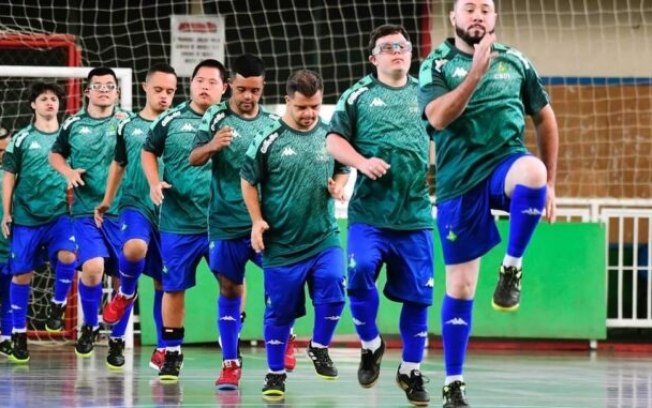 Brasil derrotó a México y Portugal en el primer partido del Mundial de Futsal Town