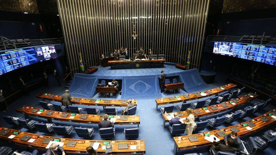 MP que viabilizou o pagamento de R$ 600 ao Auxílio-Brasil é prorrogada 