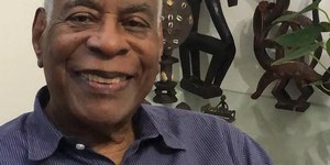 Haroldo Costa, comentarista de carnaval, morre aos 95 anos