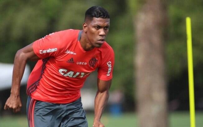 Berrío, do Flamengo, foi considerado o segundo jogador mais rápido do mundo