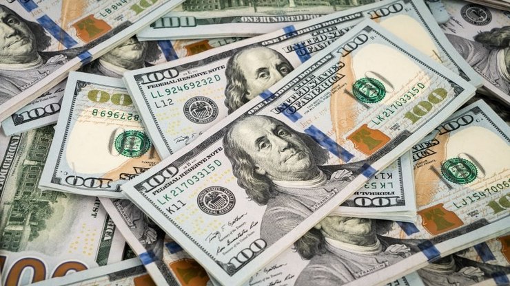 Ibovespa recua e dólar segue em baixa no fim de junho